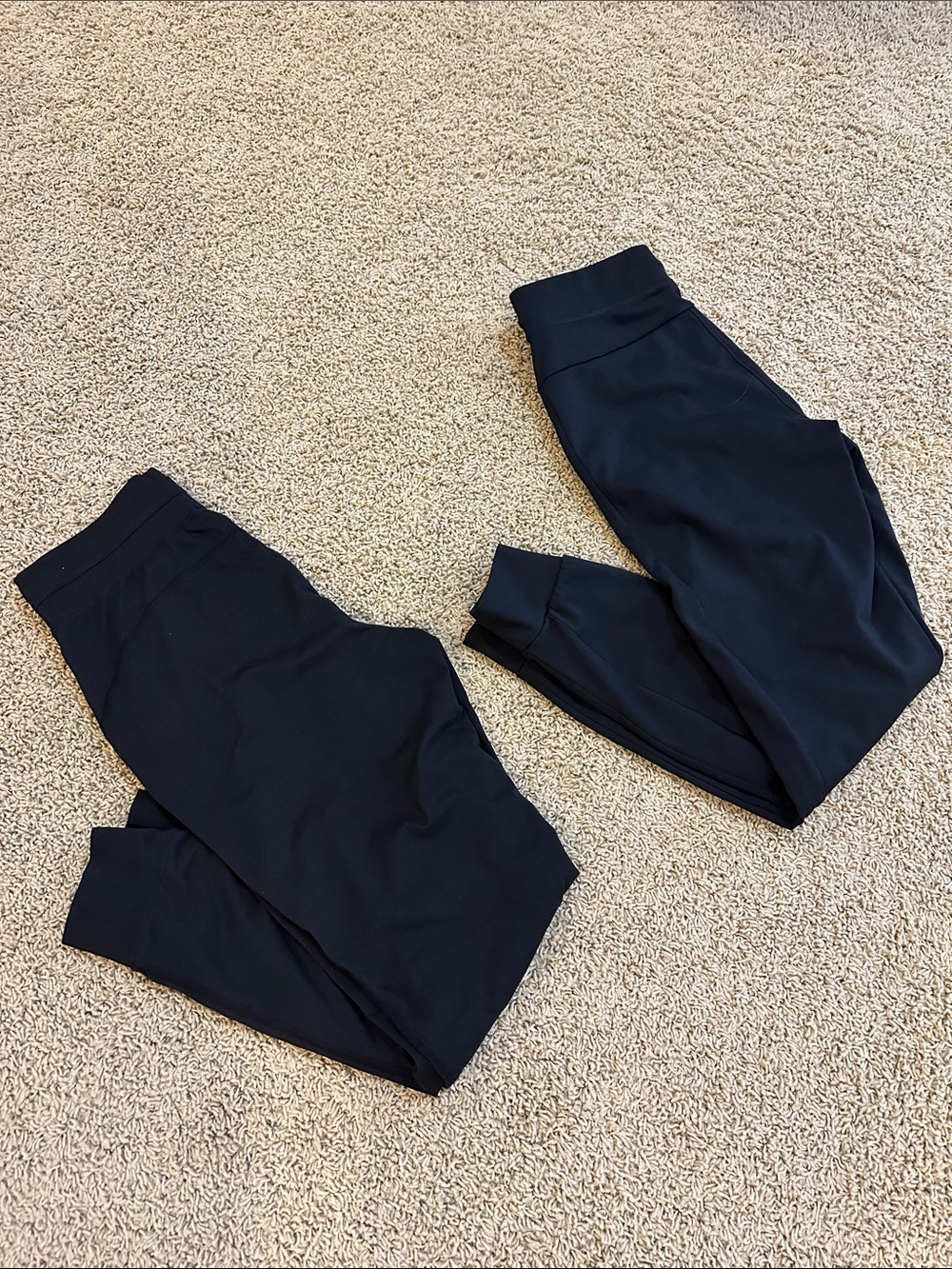 American Eagle Outfitters Black High-Rise Leggings